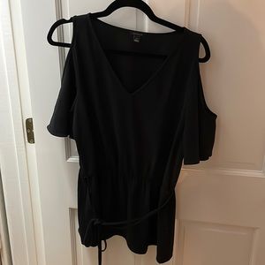 New Ann Taylor peplum top; black: M